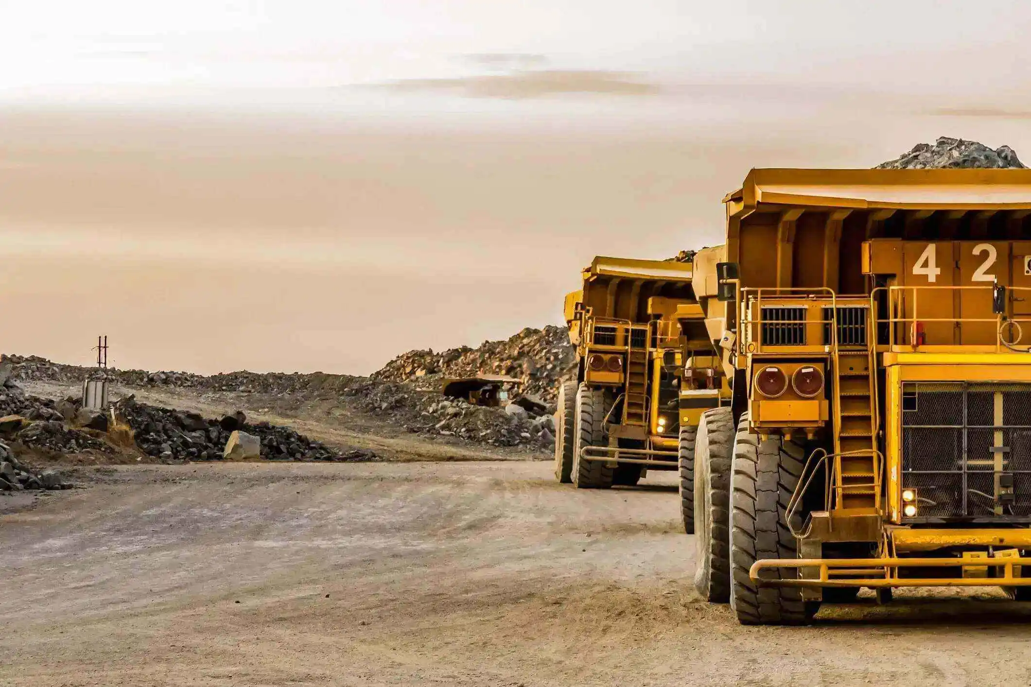 Drake Mining: mining truck 